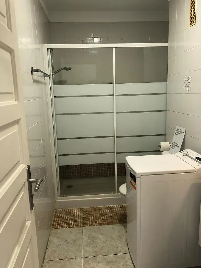 Apartamento De 1 Dormitorio En Victoria Court 2 Los Cristianos. Los Cristianos  Apartment Los Cristianos (Tenerife)