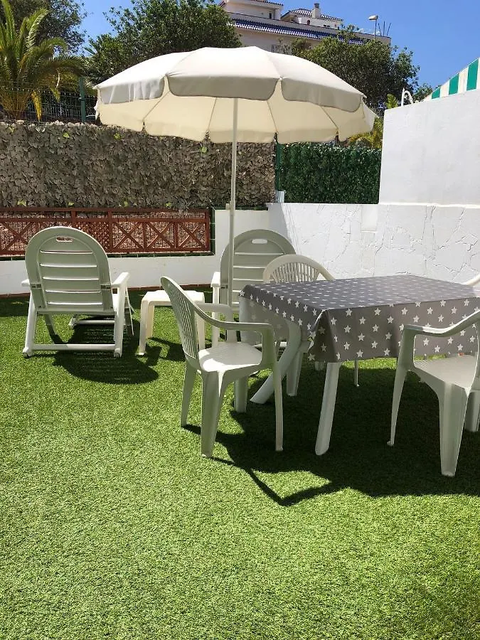 Apartamento De 1 Dormitorio En Victoria Court 2 Los Cristianos. Los Cristianos
